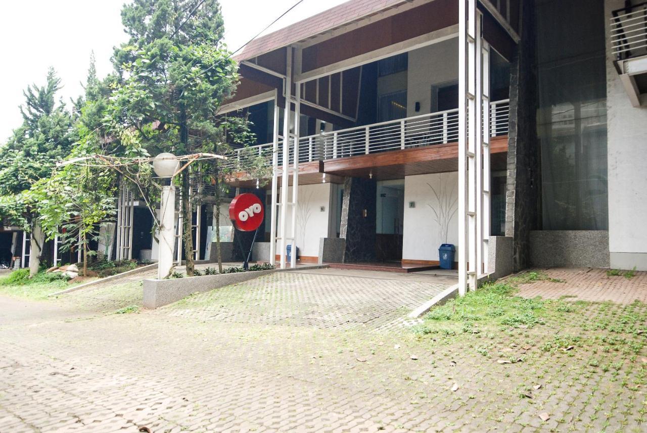 Oyo 229 Hi Quality Hotel Bandung Exterior foto