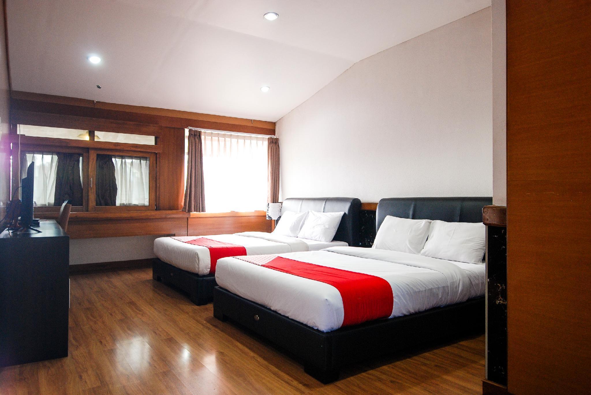 Oyo 229 Hi Quality Hotel Bandung Exterior foto
