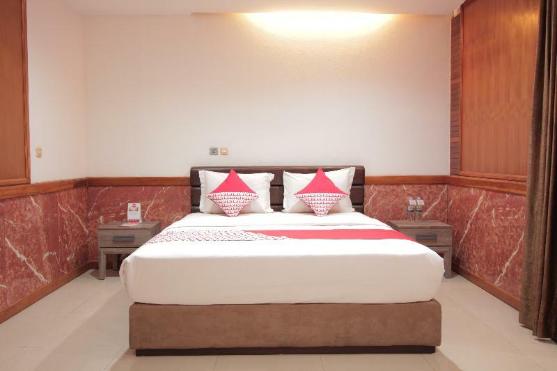 Oyo 229 Hi Quality Hotel Bandung Exterior foto